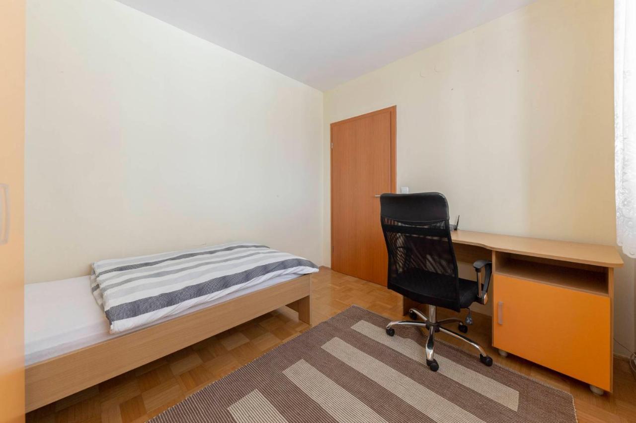 Apartma Ana Preserje  المظهر الخارجي الصورة