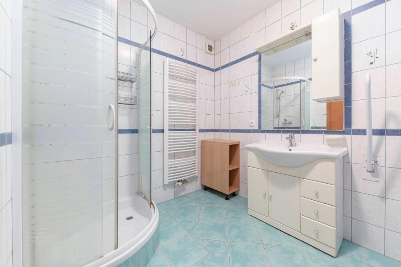 Apartma Ana Preserje  المظهر الخارجي الصورة