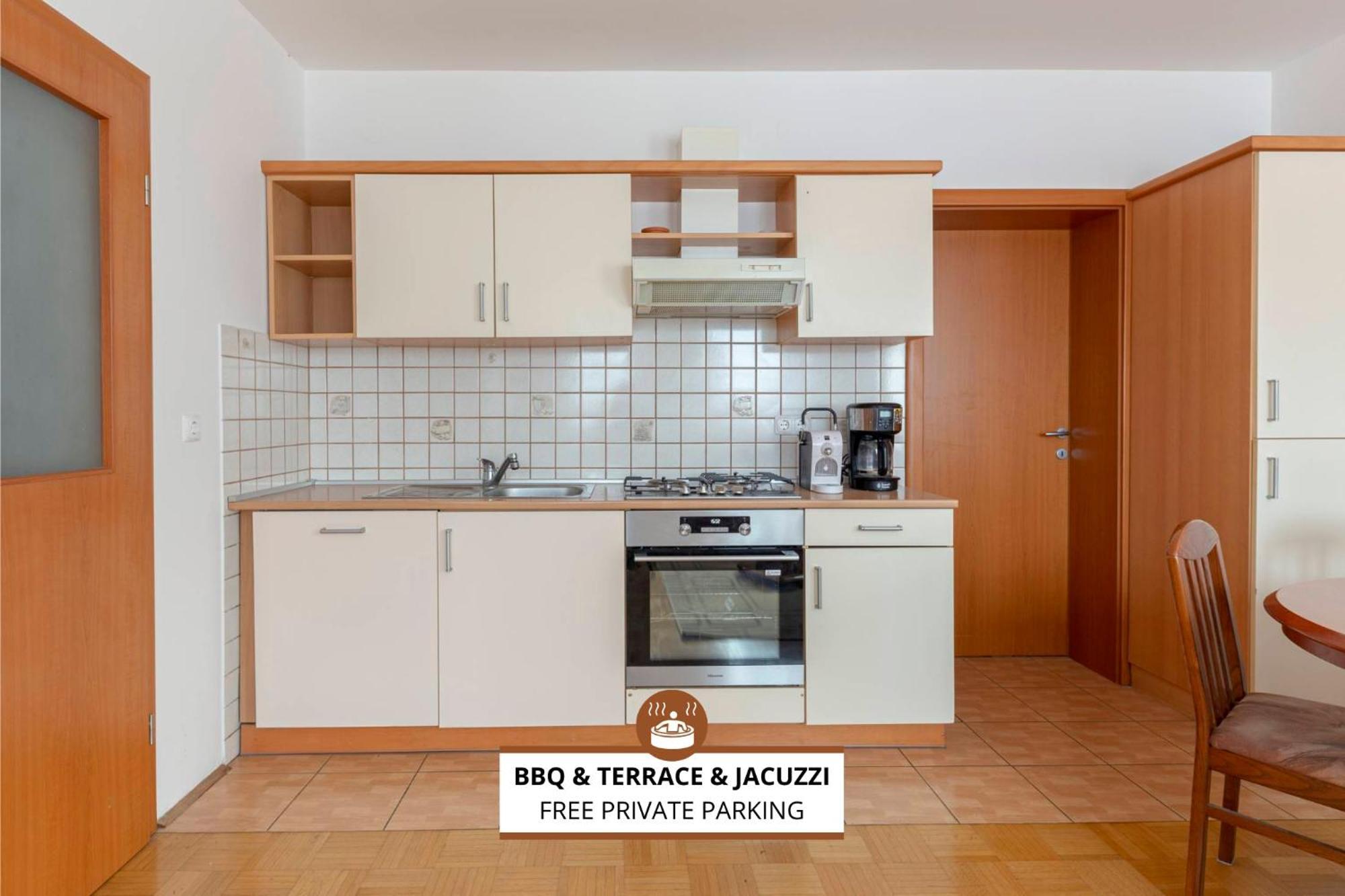Apartma Ana Preserje  المظهر الخارجي الصورة