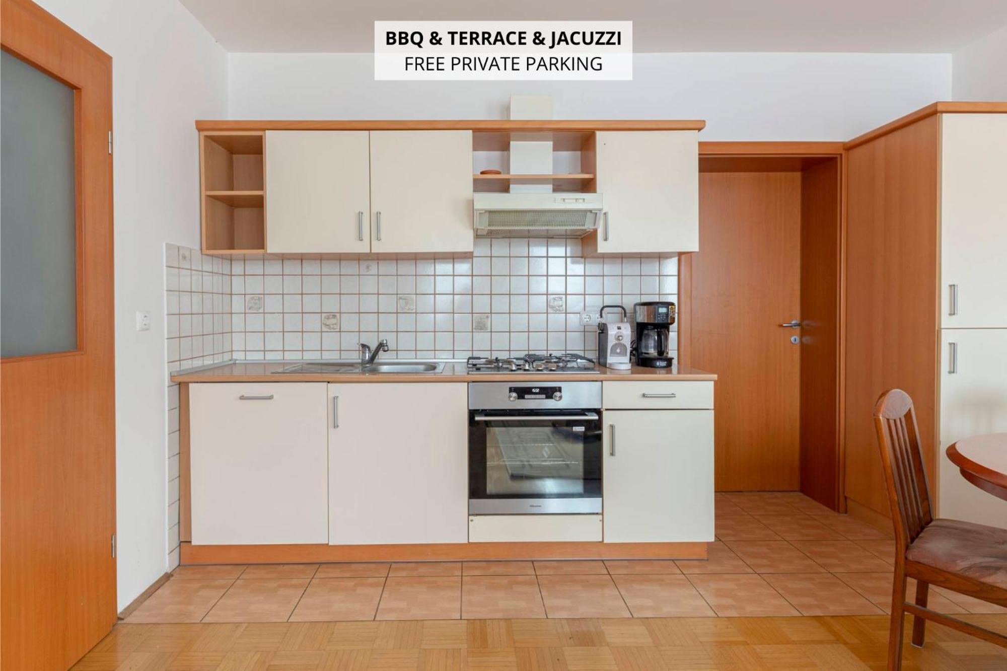 Apartma Ana Preserje  المظهر الخارجي الصورة